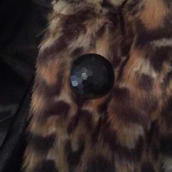Cute faux fur leopard coat - Picture 4 of 4